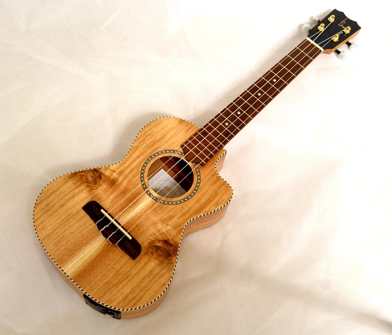 Tenor elektro-akustické ukulele APC TT CW EQ Koa s futrálem