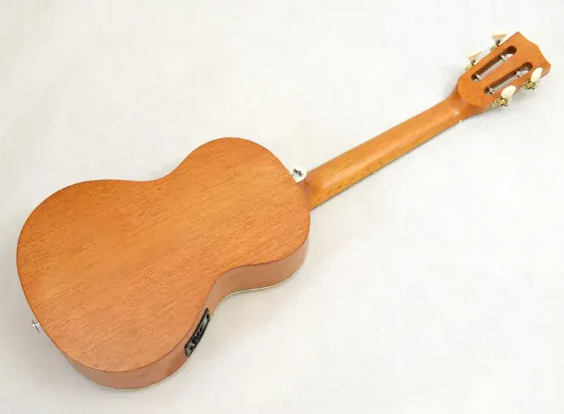 Tenor elektroakustické ukulele MAHALO MP3E Pearl
