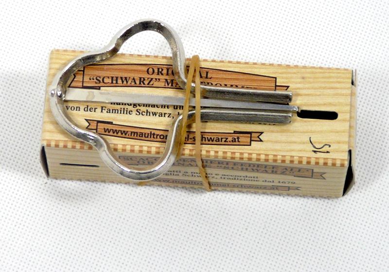 SCHWARZ BRUMLE JOYS HARP č. 15