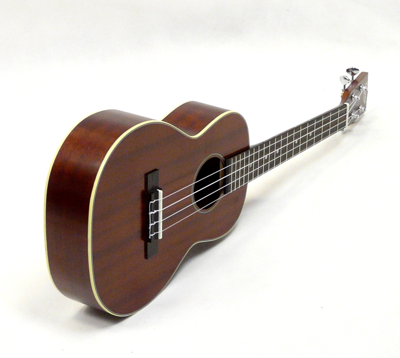 Celomasivní tenorové ukulele Ohana TK-38 Mahagon