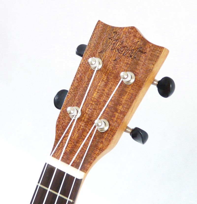 Sopránové ukulele FLIGHT NUS 310 Sapelli