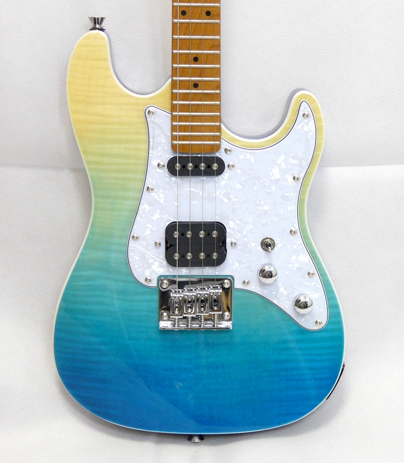 Tenor elektro fender style ukulele Flight Pathfinder TBL