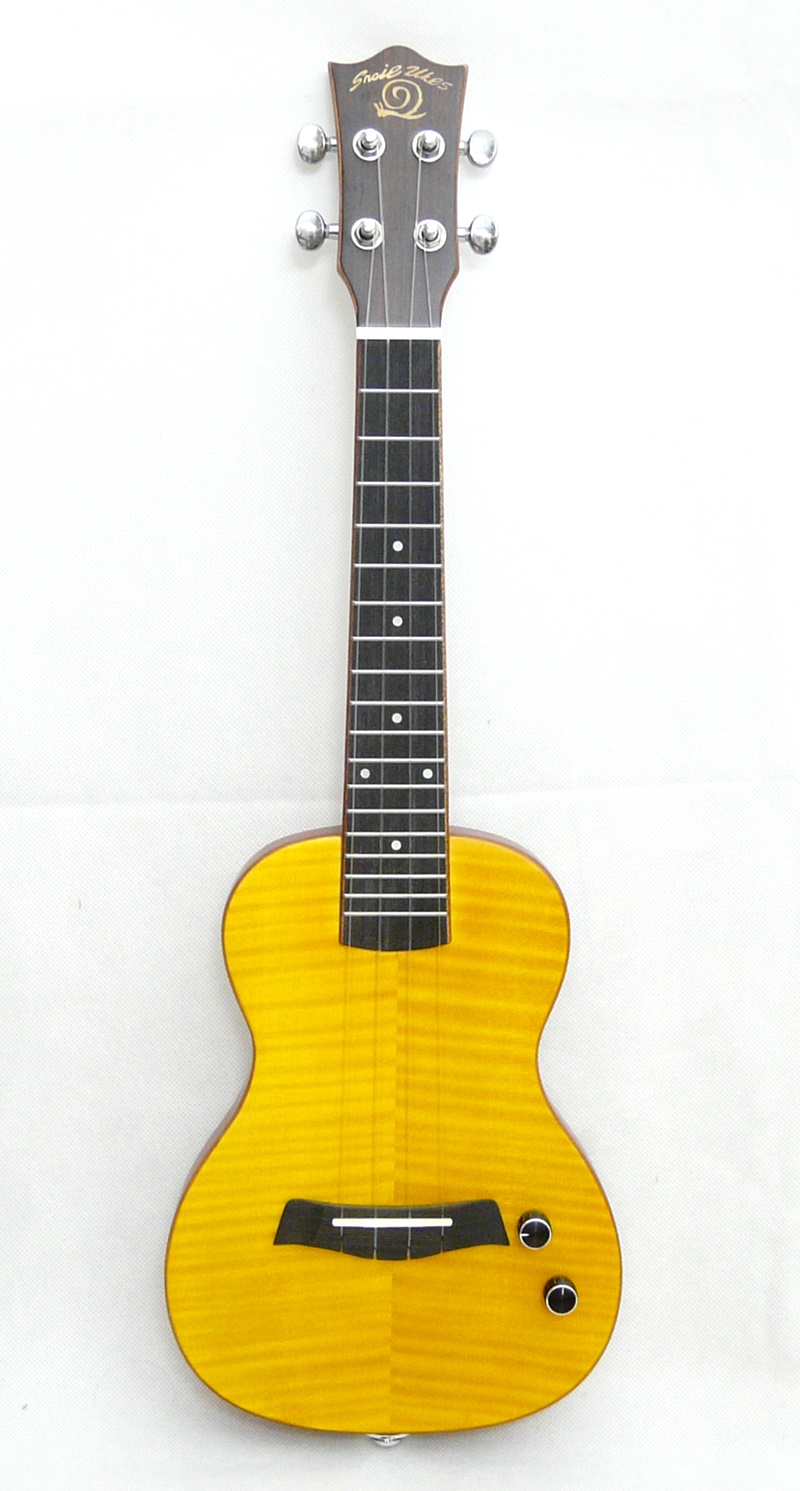 Koncertní elektro ukulele SNAIL SEU-2C Okume a javor