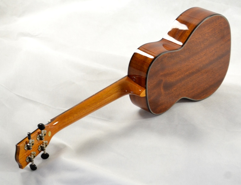 Tenor ukulele OHANA TK-35G Mahagon