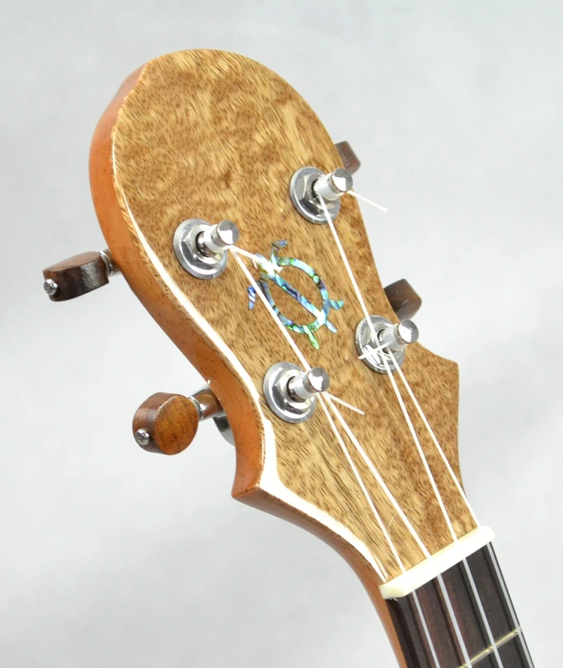 Tenor cutaway ukulele s futrálem BIG ISLAND U-MO-TRC Mango