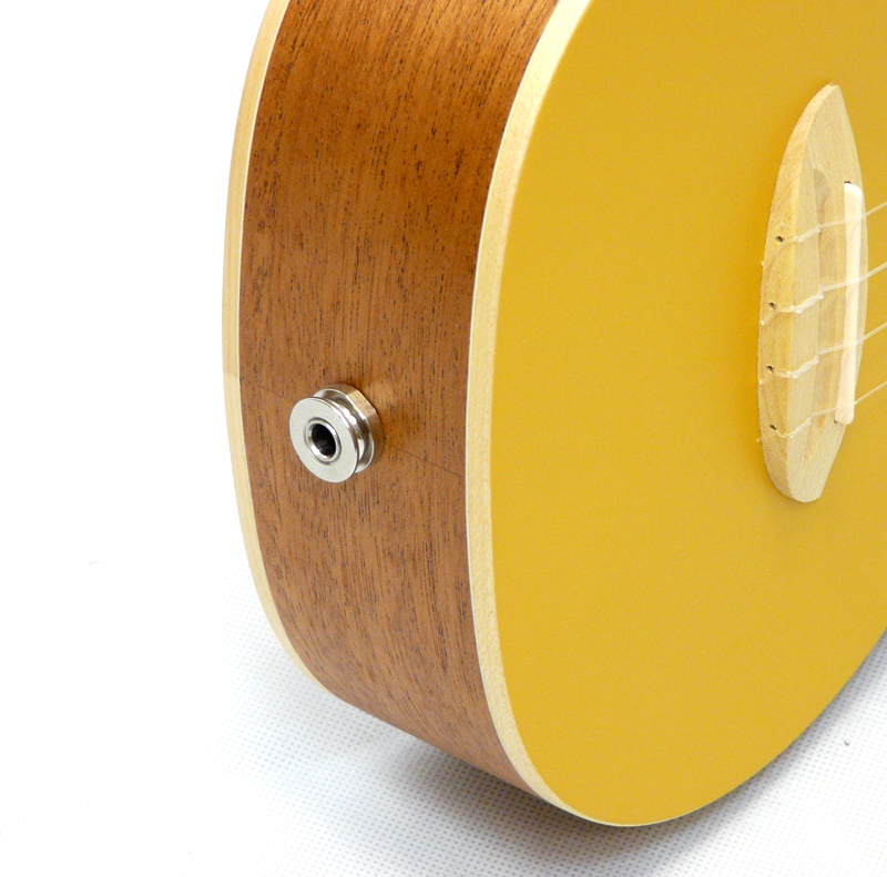 Koncertní elektro-akustické ukulele aNueNue UC-10-AME Almond Milk