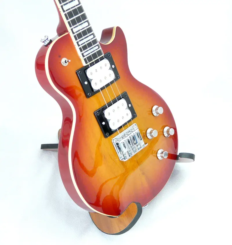 Gibson Les Paul tenor elektro ukulele RISA UKELP432CS