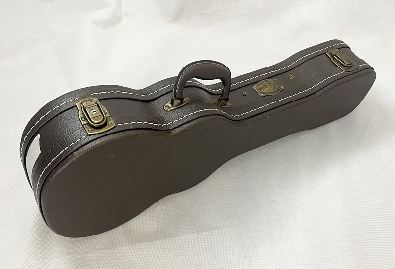 Celomasivní tenor ukulele MAESTRO UT-CO Červený cedr a cocobolo