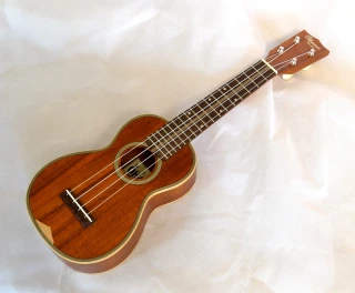 Sopránové ukulele OHANA SK-390 Martin S3